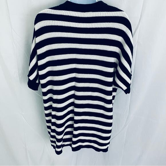 CAbi Oversized Knit Short Sleeve Cardigan Size Small - Picture 6 of 9